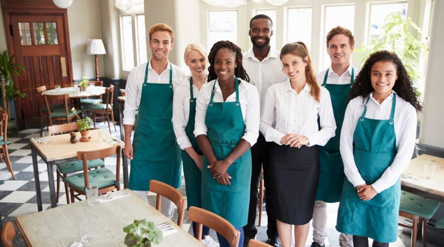 SG – Stock Photo – Restaurant Team Aprons